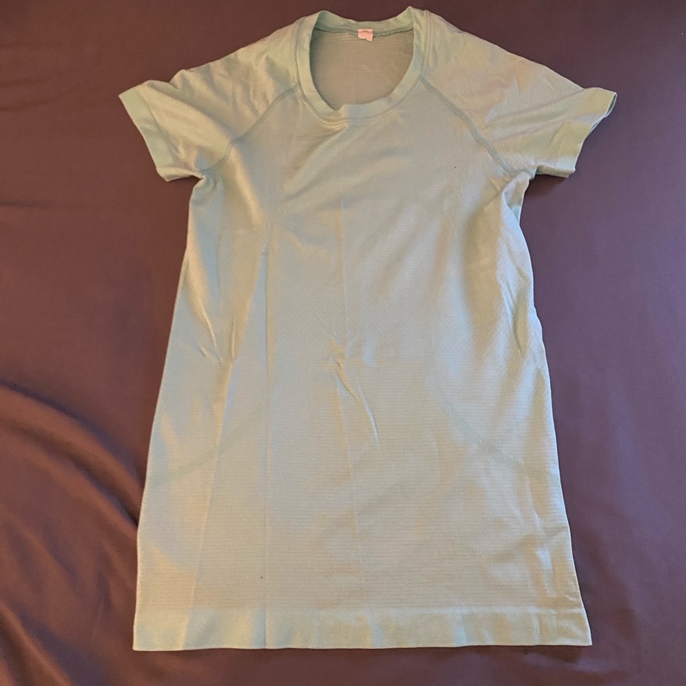 Lululemon Teal/Blue/Green Short Sleeve